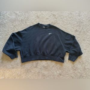 Nike Phoenix Oversized Cropped Crewneck